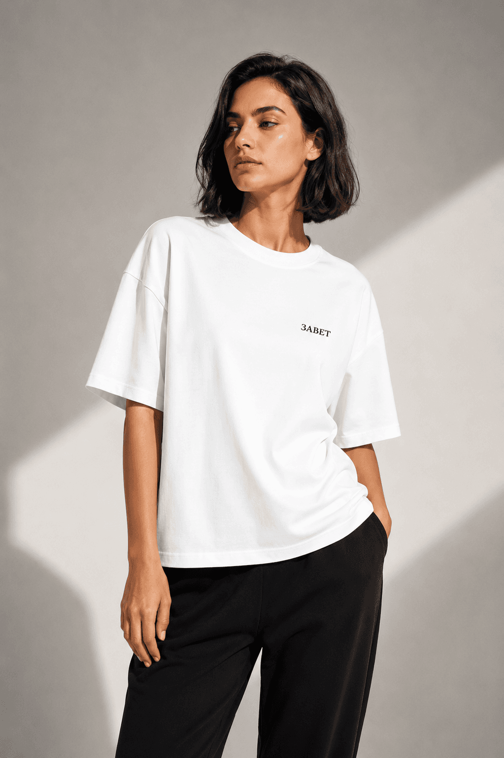 Oversize majica - Bela
