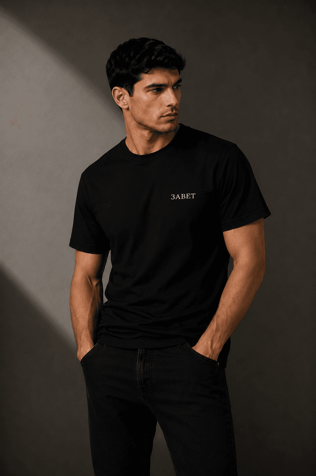Regular fit majica - Crna